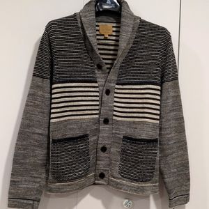 Lucky brand Men's cardigan sweater, size Large